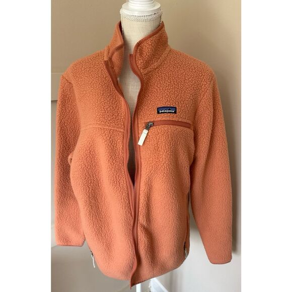 Patagonia jacket :) Jackets & Blazers - Patagonia jacket :)
